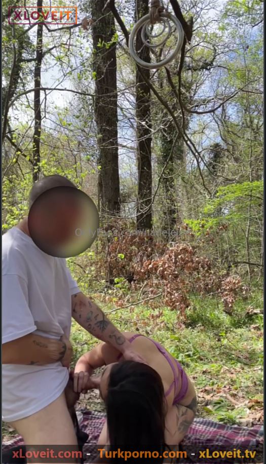 Ormanda Porno Amını yaladıktan sonra domaltıp sikti